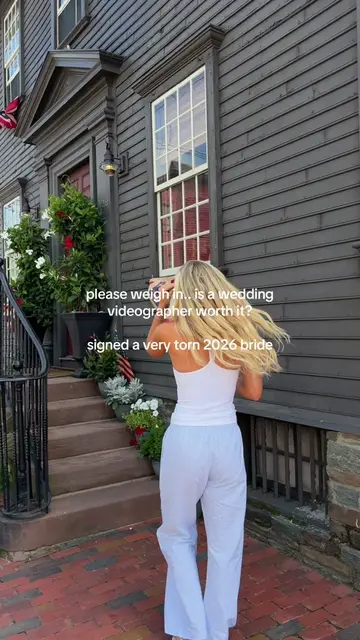 I have a photographer and content creator and can’t decide 🤨 #weddingquestion #