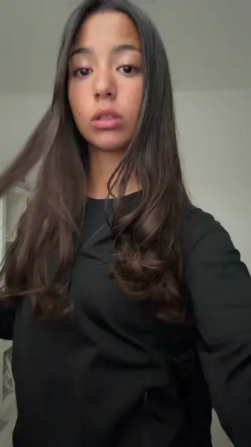 dc: @𝐙𝐀𝐇𝐈𝐃𝐄 #fyp #trending #bodyandsoul #viral #dance 