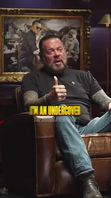 Undercover FBI Agent Nearly Gets His Cover Blown 😳 Watch the FULL episode with 
