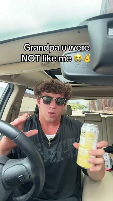 Grandpa I’m wayyy more jacked than u trust #gymhumor #gym 
