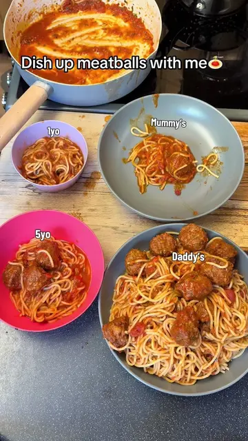Dinner time 🙌🏼🤤🥰🍝 Spaghetti and meatballs 🍽️ #dishupdinnerwithme #dishupdi
