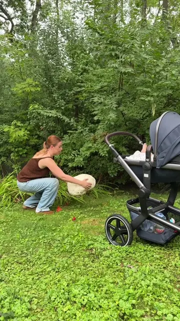 I found dinner in the woods  #momlife #motherhood #viral #finemotorskills #cooki