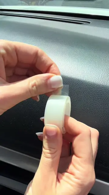 Car Hack Will Save You Money! 🚙Such an easy and affordable car hack — it looks 