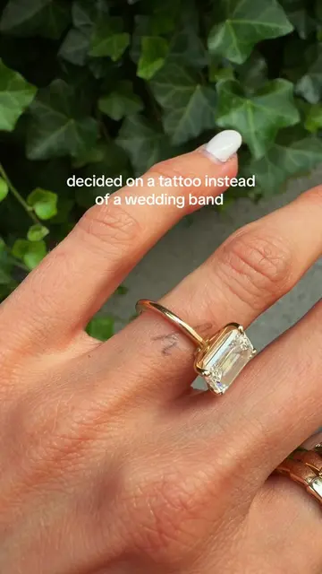 don’t tell mom and dad 😮‍💨 #tattoo #tattooideas #weddingring #minimalist #styl