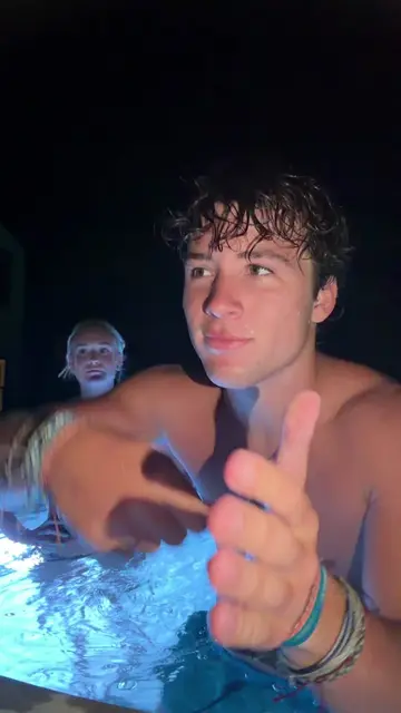 Almost a year later…. #dance #hottub #dancestodo #duo #viral @jaxson:) 