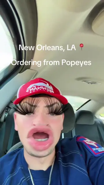 #popeyes #neworleans #louisiana #ordering #booyah 