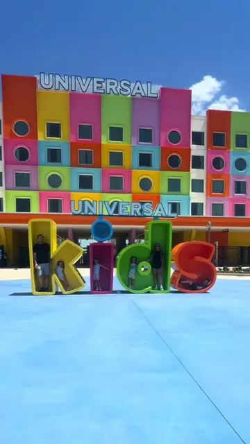 One last adventure before the kids head back to school! 🎢🌈✨ We surprised the k