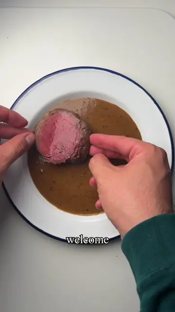 Send this to your boyfriend. #LetHimCook ep.7 - Steak Frites & Peppercorn sauce 