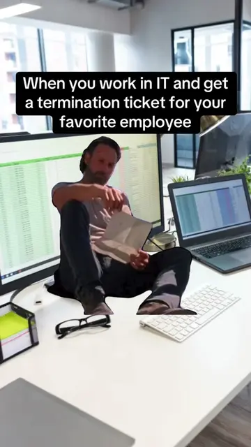 Some tickets hit harder than others 💔 #it #cybersecurity #funny #EmClimaUltraLe