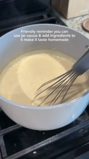 Jar sauce is NOT cheating and I will die on this hill 😂 A few extra ingredients