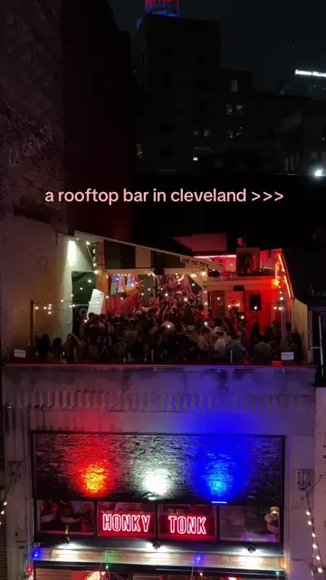you, me, and a rooftop bar? #cleveland #ohio #rooftopbar #thingstodo 
