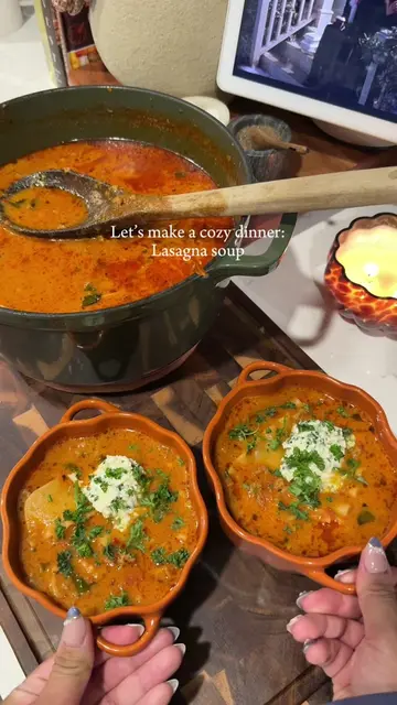 One of my favorite soups, perfect for fall 🍂Loaded with Italian sausage, tender