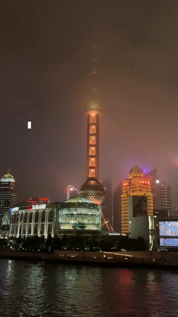 shanghai ILY!!!! ❣️ from sunrise to sunrise, every moment in this city has been 