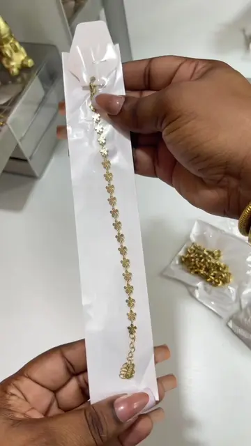 You guys have been asking me for the jewelry plug, so here you go!  @nihaojewelr