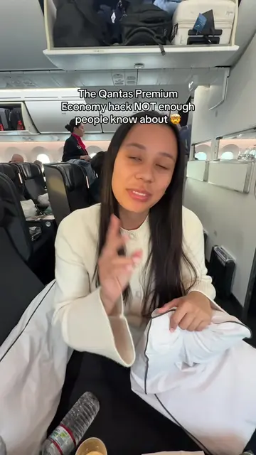 Save this for your next trip in premium economy 🤩✈️  #travel #travelhacks