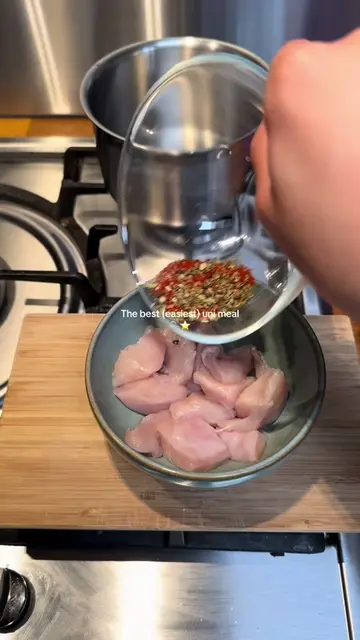 Honey soy chicken 🥰😋 full recipe will be on my substack on Sunday 💖 what to c