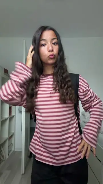 should i start with grwm/vlogs or smth else like that?? #fyp #trending #bodyands