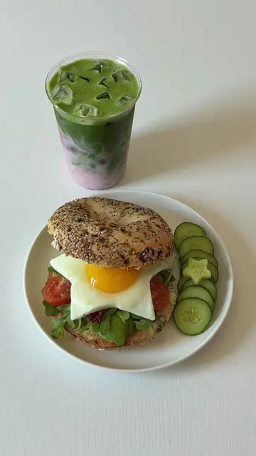 ⭐️ whimsymaxxing all my meals  #matcha #matchalatte #matchalover #mealideas #bre