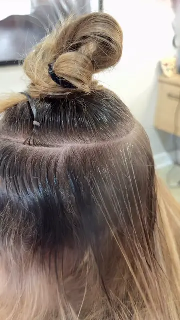 I install on wet hair. On purpose. Hairstylists are clutching their pearls… Yes,