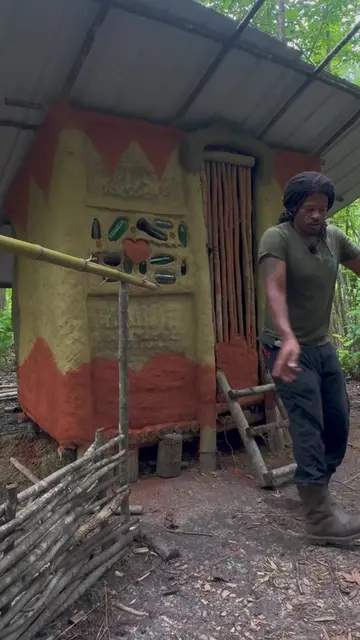 Day 49 bushcrafting a tiny cob house in the middle of nowhere Virginia