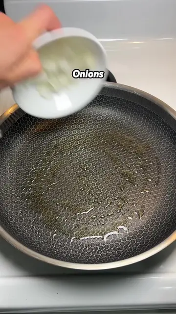 Breakfast Skillet Makes 1 Serving Macros 621 Calories 69g Protein 25g Fat 29g Ca