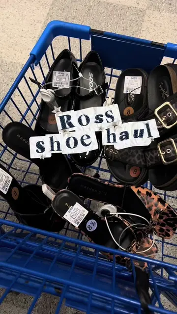‘Tis the season for good shoes @Ross 😩 #rossfinds #maddengirl #shoehaul #coolgi