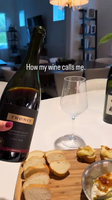 👀I am a princess 👸 🍷 #viraltrend #winelover #winetiktok🍷 #viralmeme #winetim