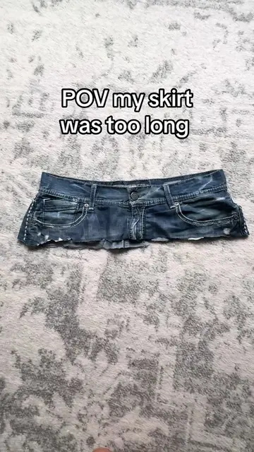finally the perfect length mini skirt! #miniskirt #y2k #2000s