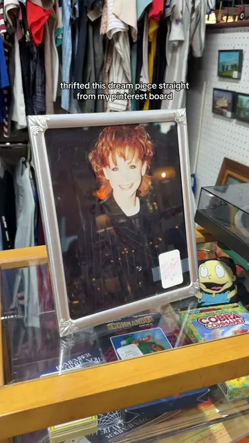 thank god i got there first, how cute would this look on my nightstand! #thrifti