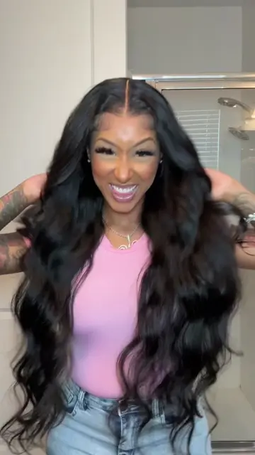 This 30-inch body wave is giving everything it needs to give 😍 Pre-plucked, pre