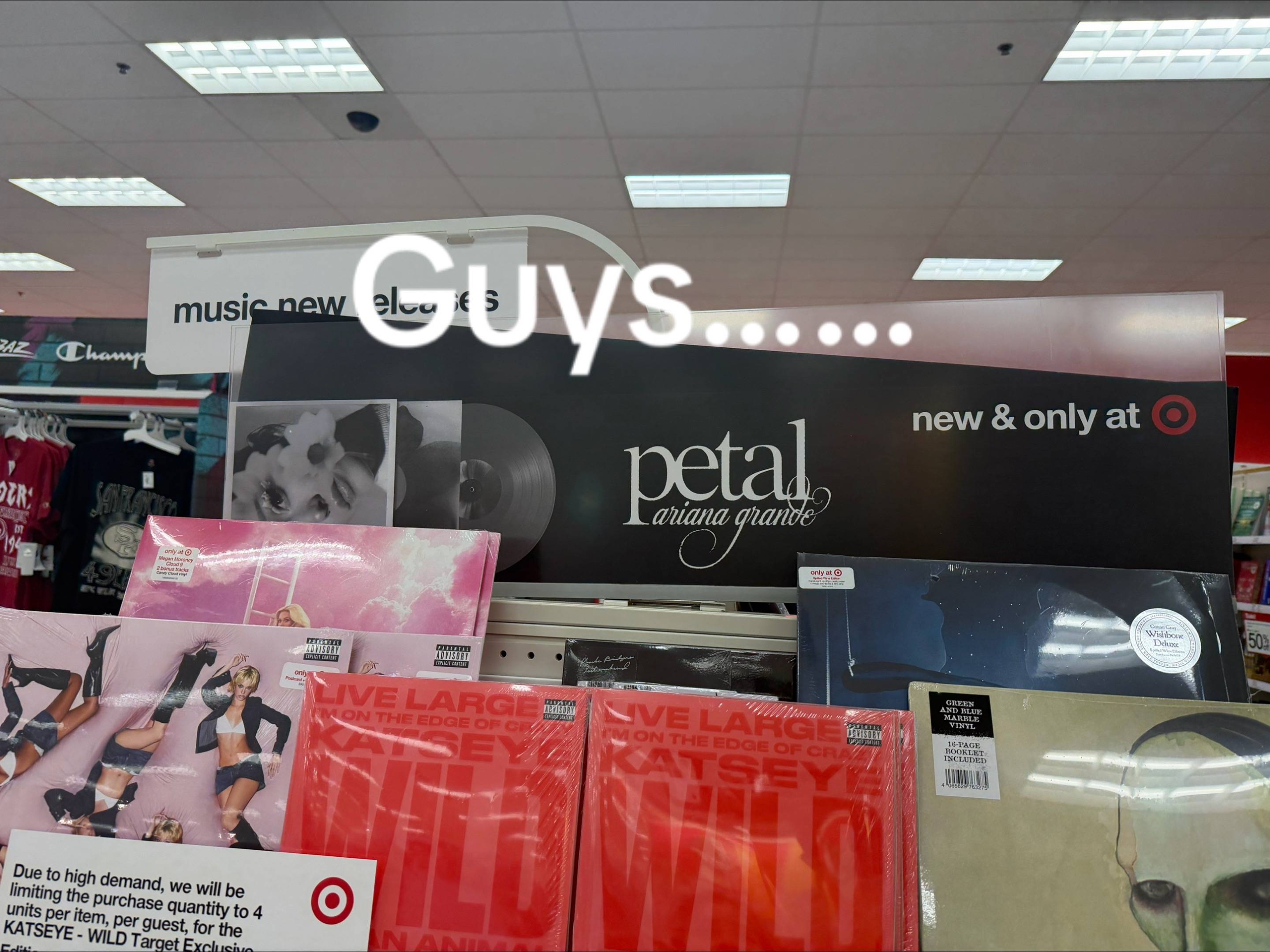 Sorry Ariana but I needed it 😭😭😭😭 #arianagrande #petal @arianagrande 