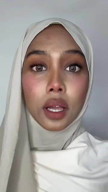 Makeup selalu crack & patchy? 👀 Maybe your skin needs a better cleanse first 🫧