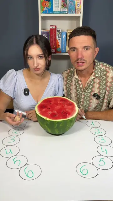 Who will take this delicious watermelon?🍉🍉🍉#game #fyp #boardgames #familyfun 