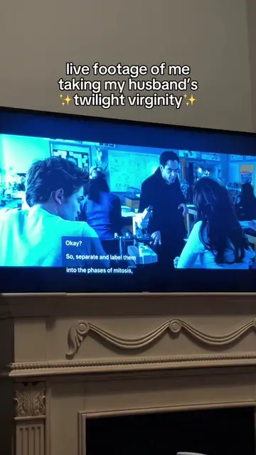 Sam’s live review of twilight…I’m still howling😭  which iconic movie should I m