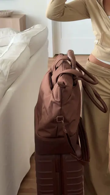 pack my @BÉIS with me!! aesthetic, functional, and makes traveling feel so much 