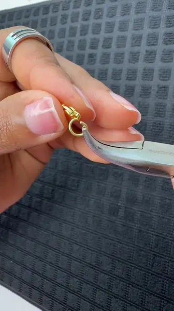 😱 You need to see this other way to start a bracelet. This is why I love Jewelr