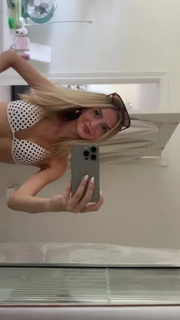 @seamollybikini  