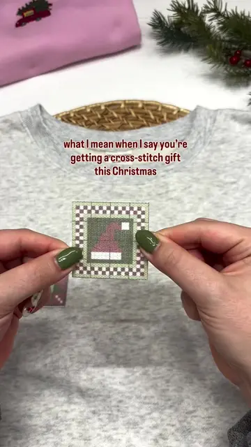 Christmas Quilt Block Sweatshirt reveal!!🎄🪡✨ So cozy and fun to make!! Let me 