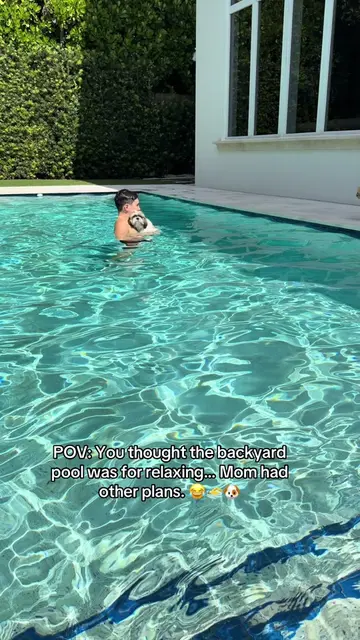 POV: Leo’s backyard swim lessons while his tiny brother watches from the sidelin
