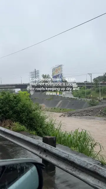 Lord hear our prayers🙏🏻