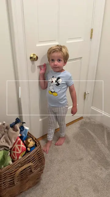 Extra-long outfit negotiations tonight with all 3 kiddos 😂 Champ loves the 100°