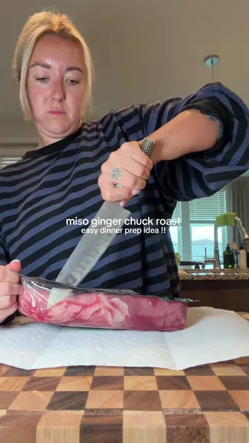 Yalll I can't get over how easy this is and how good it taste. Plus your house w