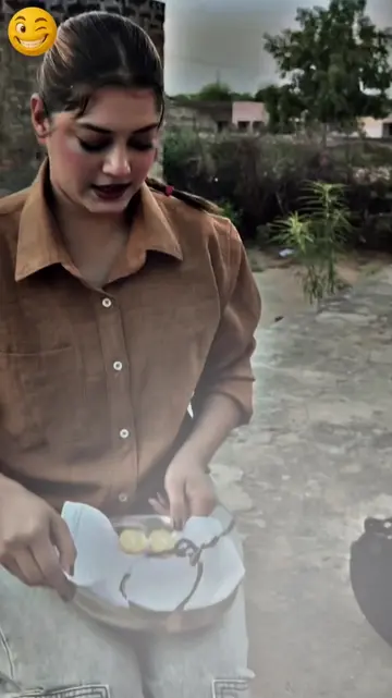 Tiktok Foryou Trick📥 Funny pranks videos😂 #funn #comedyindia #saasbahu