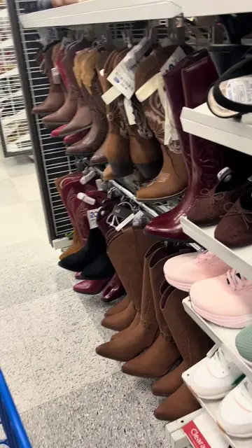 Botaaa season is here so many good options! The first one was my favorite 🤠 @Ro