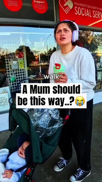 Watch the End😭🥹 #payingstrangers We met this mum while she was out walking wit