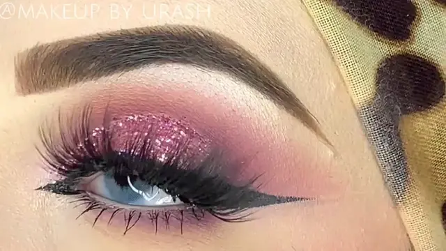 Big Eyes, Perfect Liner, Instant Eye Enlargement Guide, Eyeliner Hack for Big Ey
