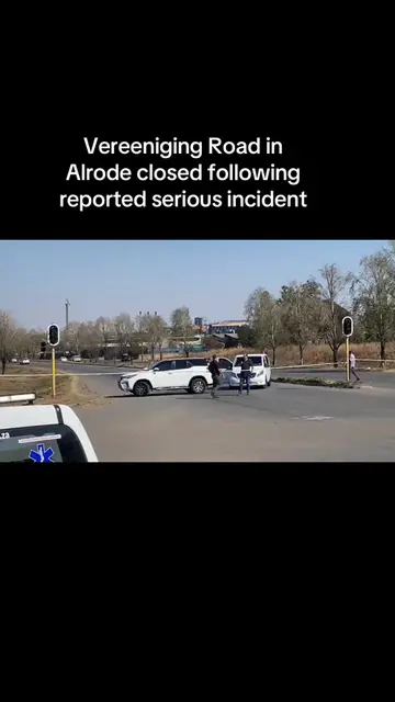 Motorists are urged to avoid Vereeniging Road in Alrode as the road has been clo