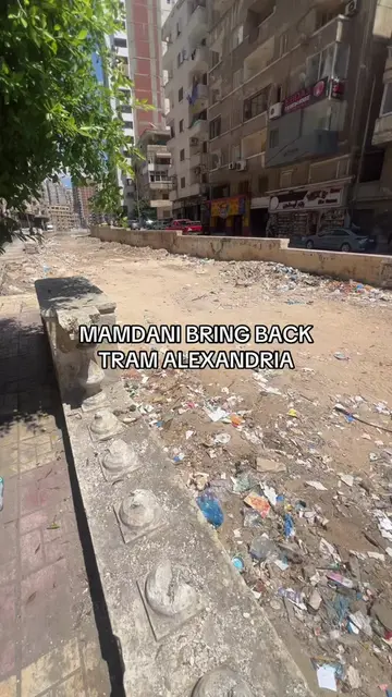 Also causing loads of traffic I actually can’t believe it’s gone frl 💔 #egypt #
