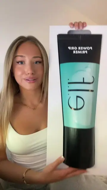 fav primer🤞 @e.l.f. Cosmetics UK  #elfcosmetics #unboxing #girl #primer #pr 