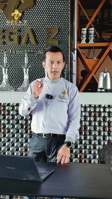 "Service ဆိုတာ ကိုယ့်ဘက်က ဒီအတိုင်း လုပ်ပေးလိုက်ရုံတင် မဟုတ်ပါဘူး!  Customer အဆင